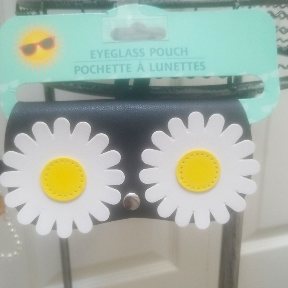 Eyeglass  Pouch NEW - Picture 2 of 9